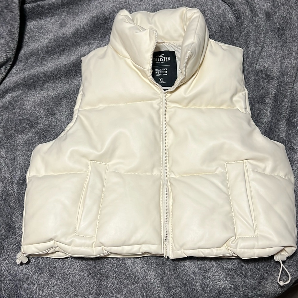 Puffy vest